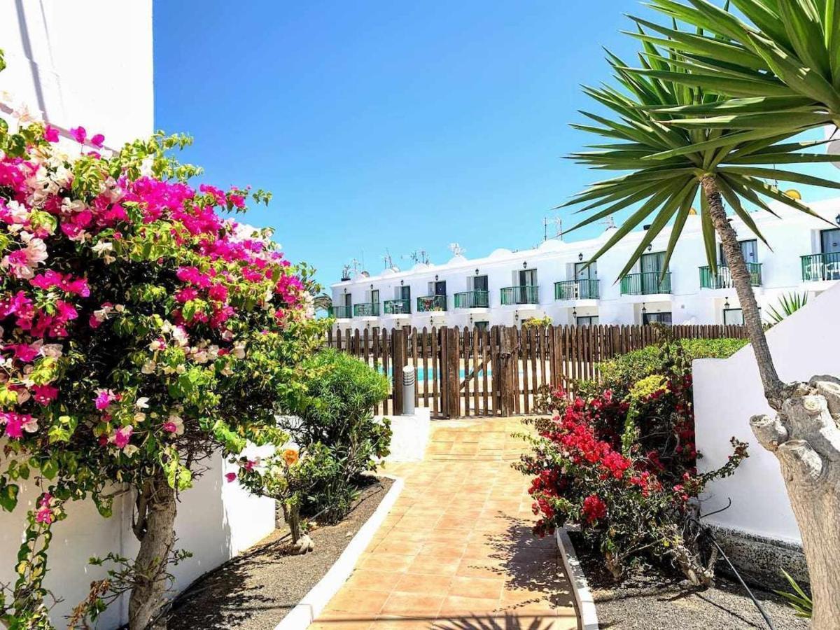 Blue Island Pool View & Wi-Fi By Irent Fuerteventura Apartment Corralejo Luaran gambar