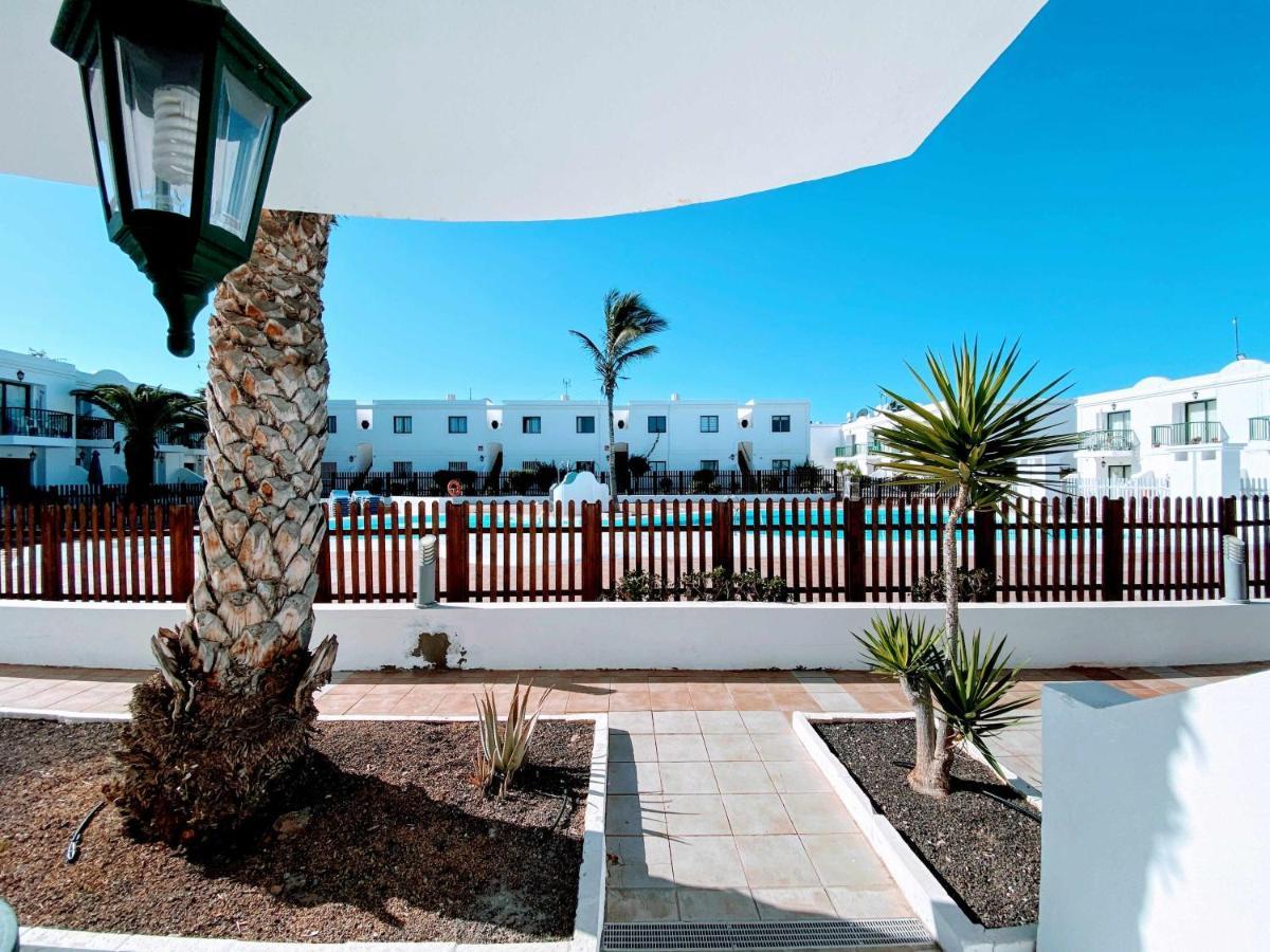 Blue Island Pool View & Wi-Fi By Irent Fuerteventura Apartment Corralejo Luaran gambar