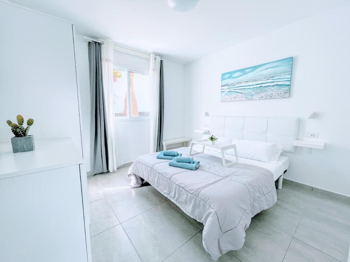Blue Island Pool View & Wi-Fi By Irent Fuerteventura Apartment Corralejo Luaran gambar