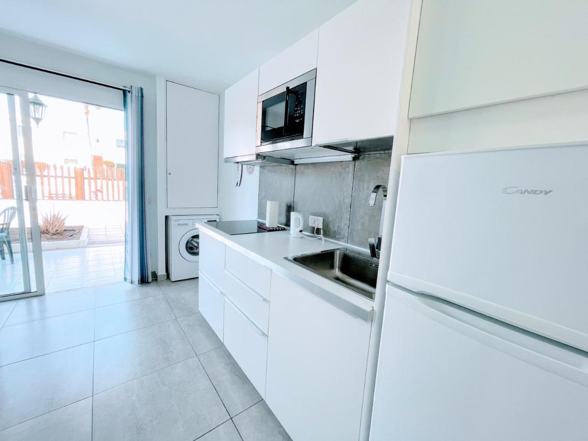 Blue Island Pool View & Wi-Fi By Irent Fuerteventura Apartment Corralejo Luaran gambar