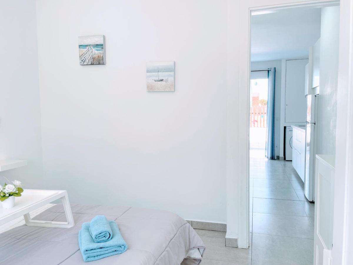 Blue Island Pool View & Wi-Fi By Irent Fuerteventura Apartment Corralejo Luaran gambar