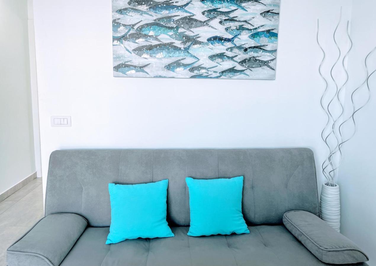 Blue Island Pool View & Wi-Fi By Irent Fuerteventura Apartment Corralejo Luaran gambar