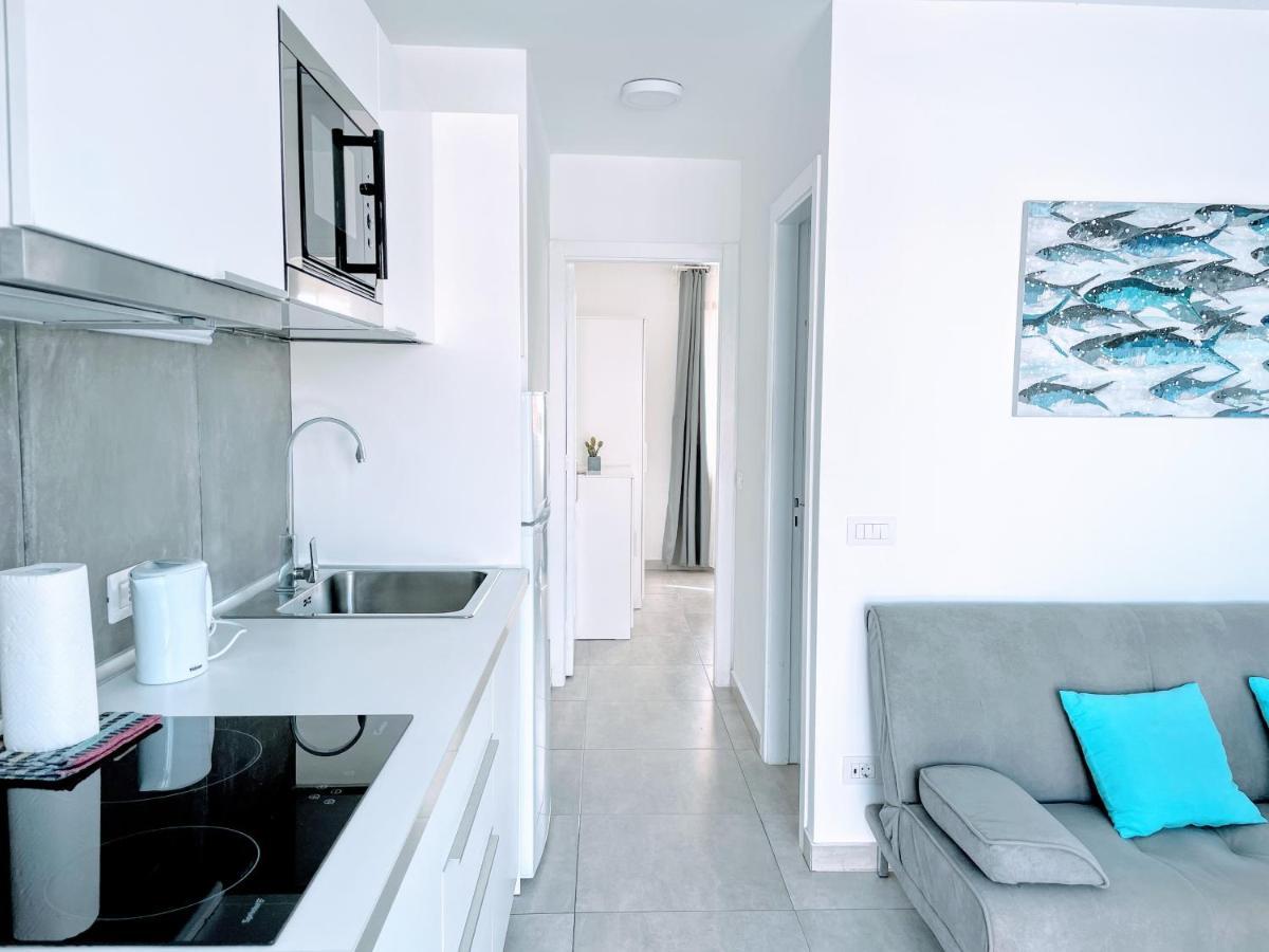 Blue Island Pool View & Wi-Fi By Irent Fuerteventura Apartment Corralejo Luaran gambar