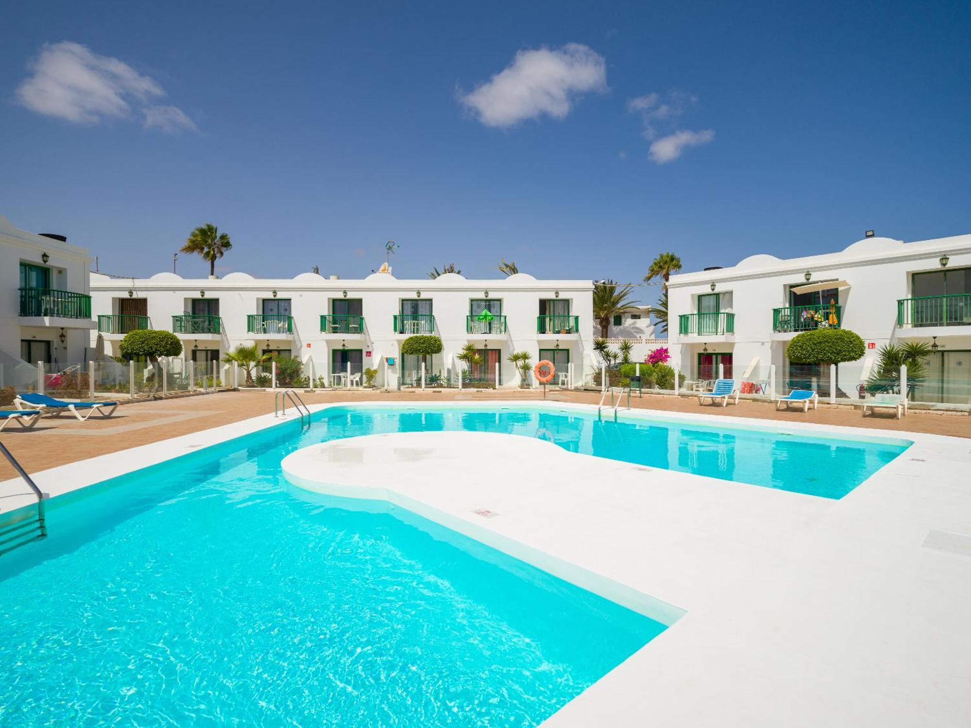 Blue Island Pool View & Wi-Fi By Irent Fuerteventura Apartment Corralejo Luaran gambar